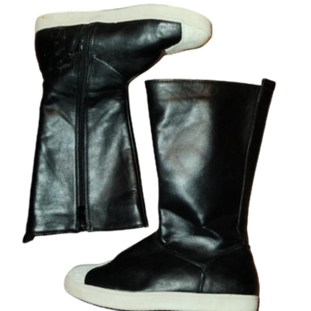 QQ Girls High Boots Black and White || sz 4 GUC